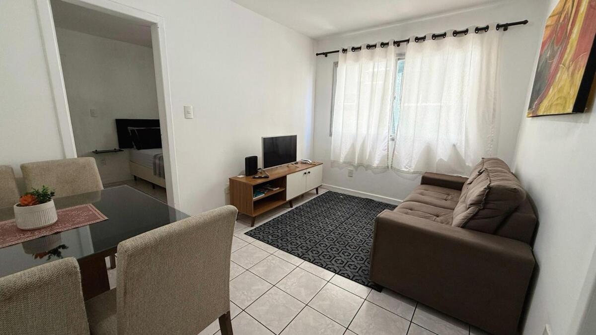 Conforto No Centro Perto Beira-mar E Praias Apartamento